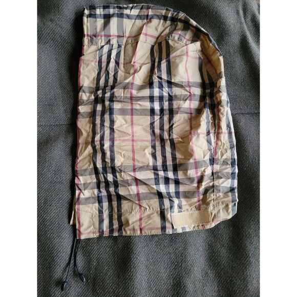 Authentic Burberry mens winter Jacket with hood - Picture 9 of 12